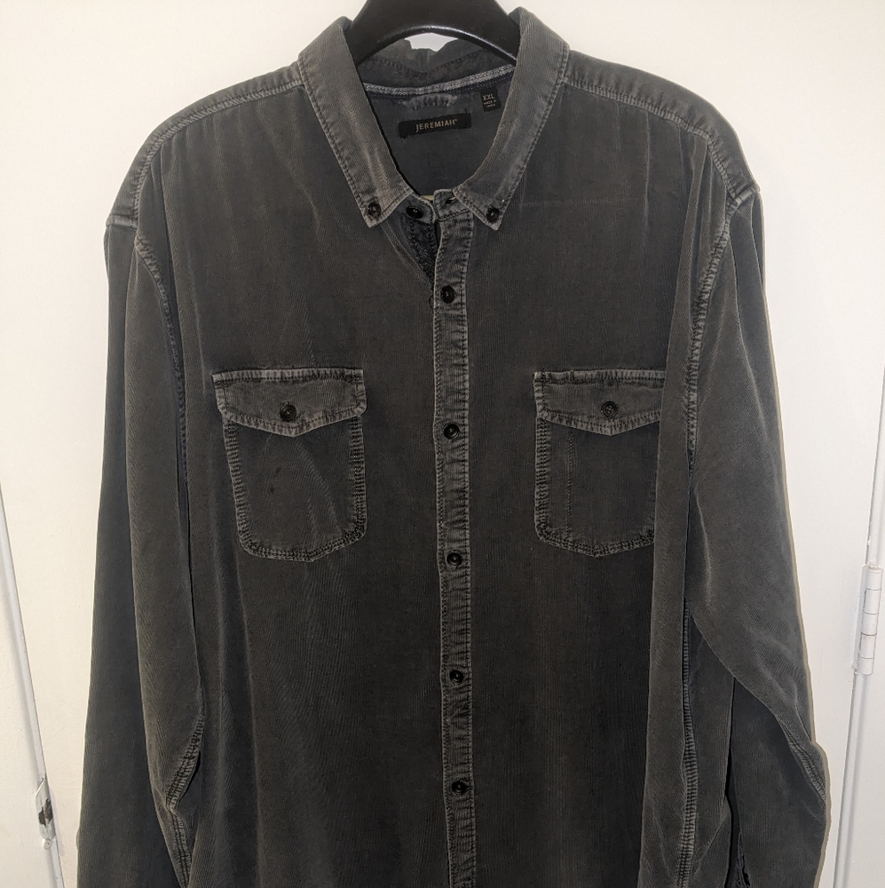 Jeremiah Mens Medium Green XXL Corduroy Button Down shirt